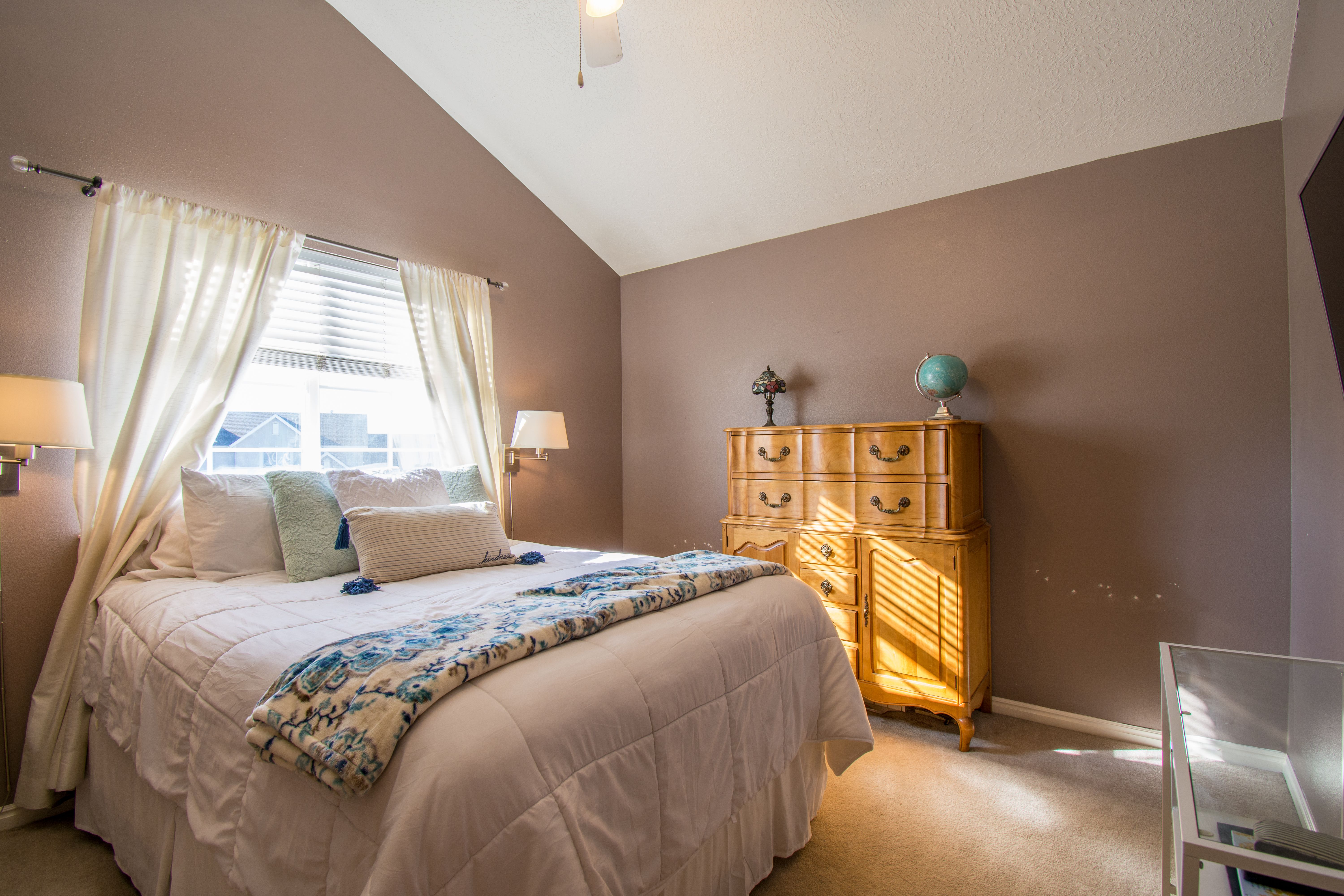 Top Floor Three Bedroom Apartment